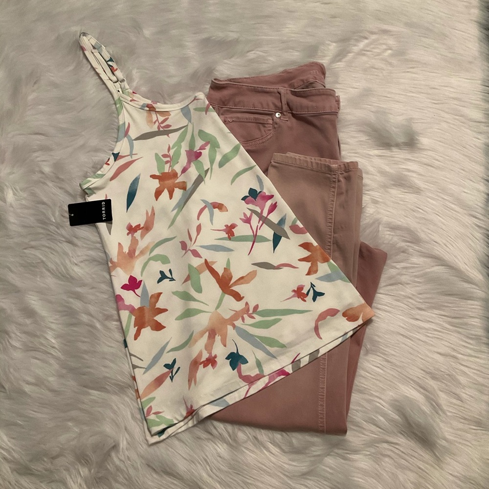Torrid floral tank size 2X
